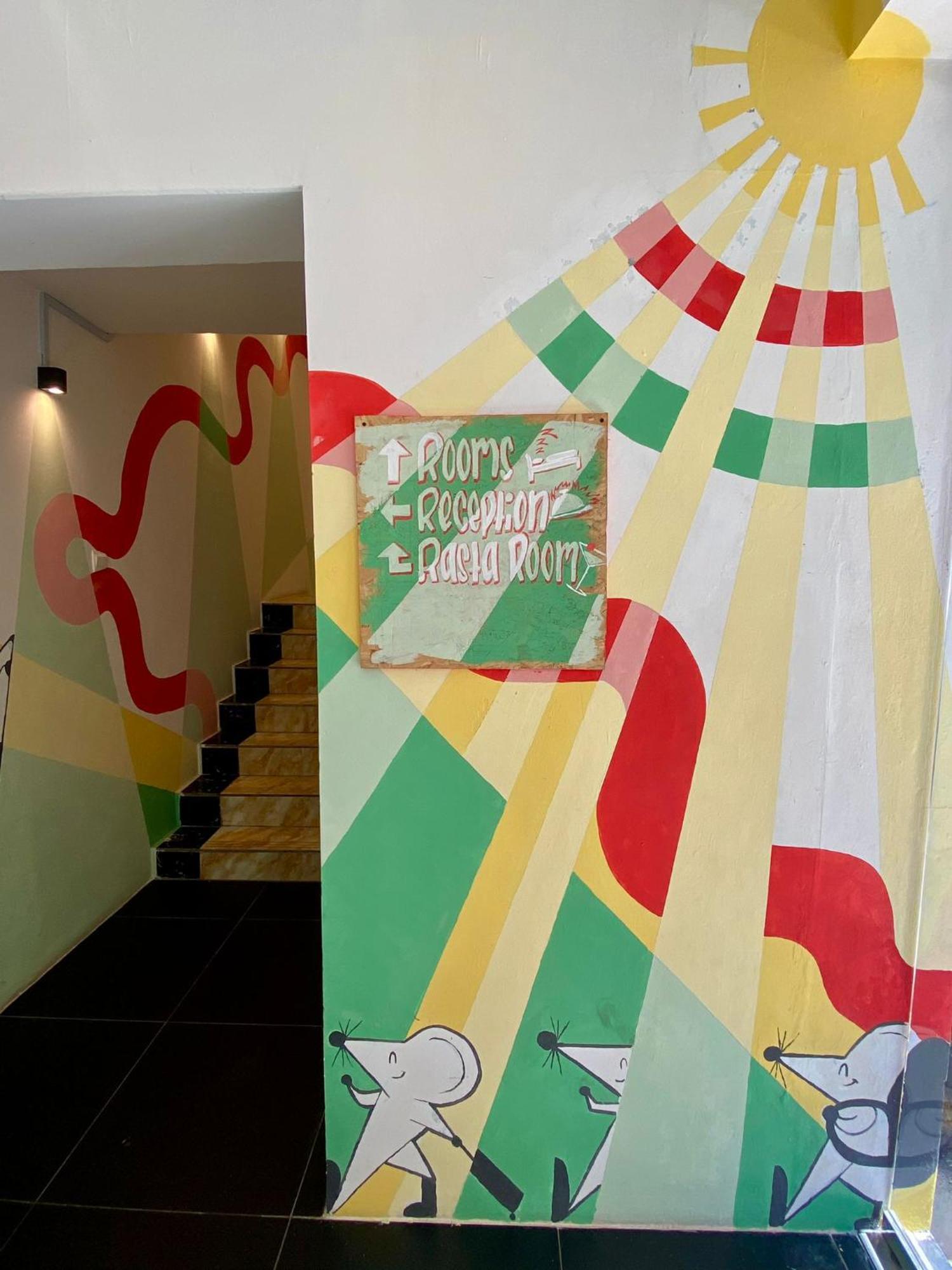 H2 Worldpackers , The Social Hotel Kota Kinabalu Buitenkant foto