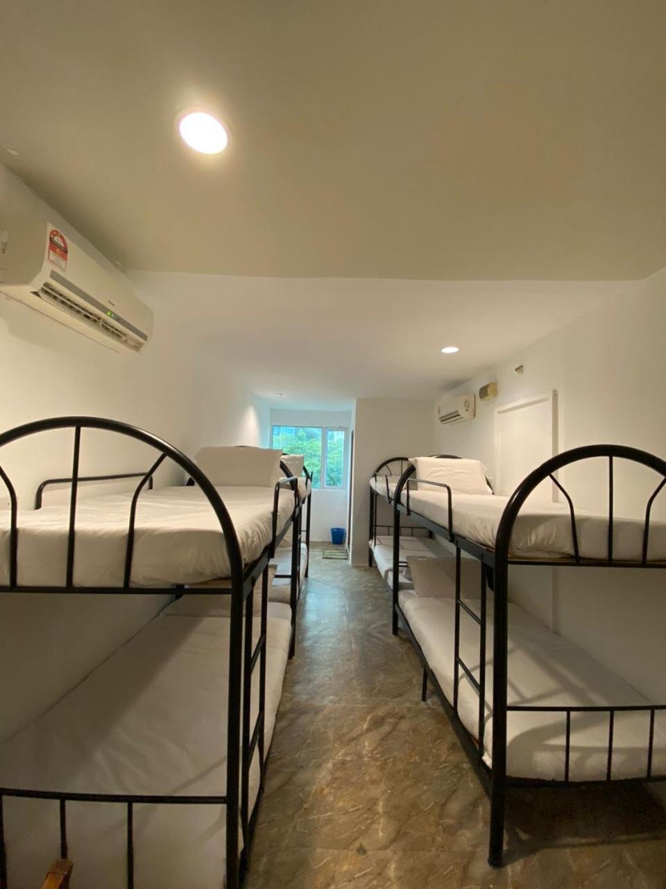 H2 Worldpackers , The Social Hotel Kota Kinabalu Buitenkant foto