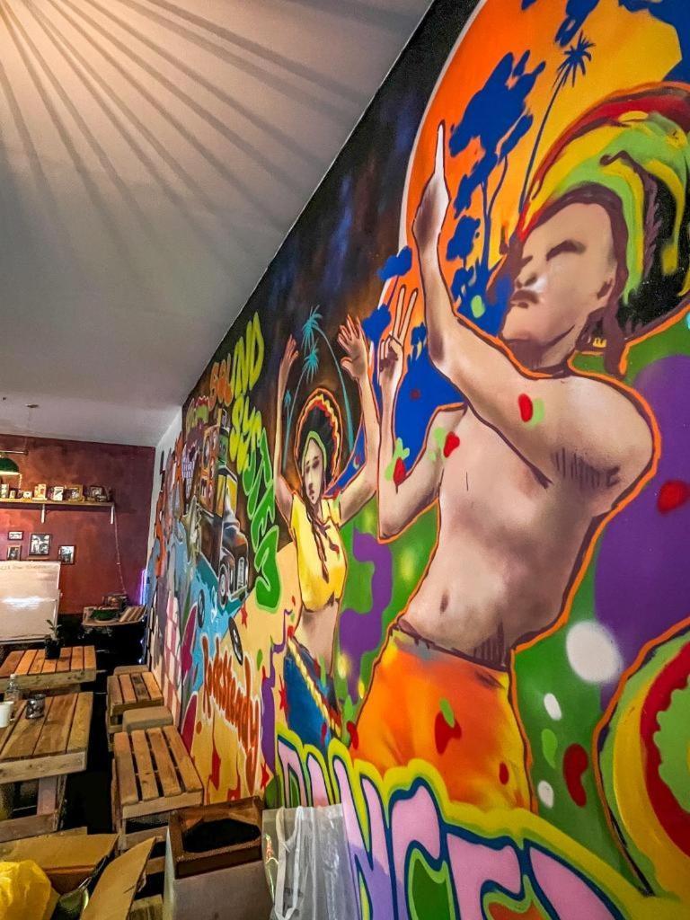 H2 Worldpackers , The Social Hotel Kota Kinabalu Buitenkant foto