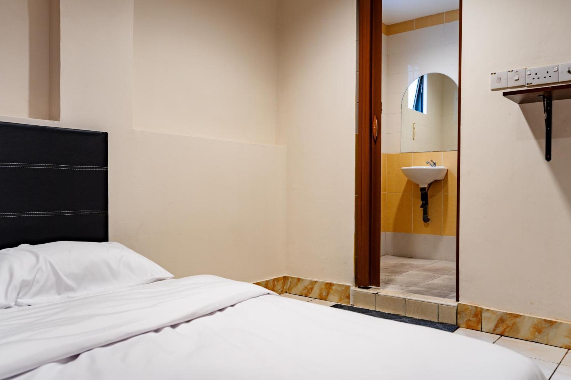 H2 Worldpackers , The Social Hotel Kota Kinabalu Buitenkant foto